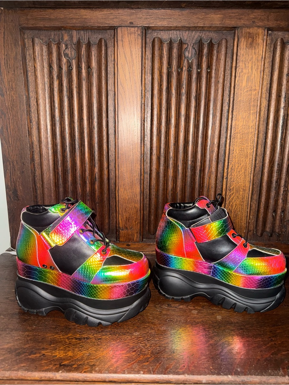 Dolls Kill RARE DISCONTINUED Women's Rainbow Platform Sneakers w/ Black Accents